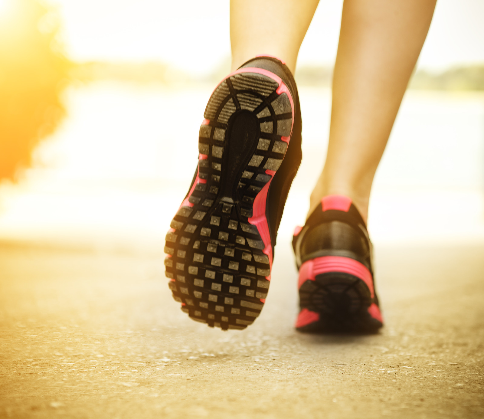 Canstock running feet